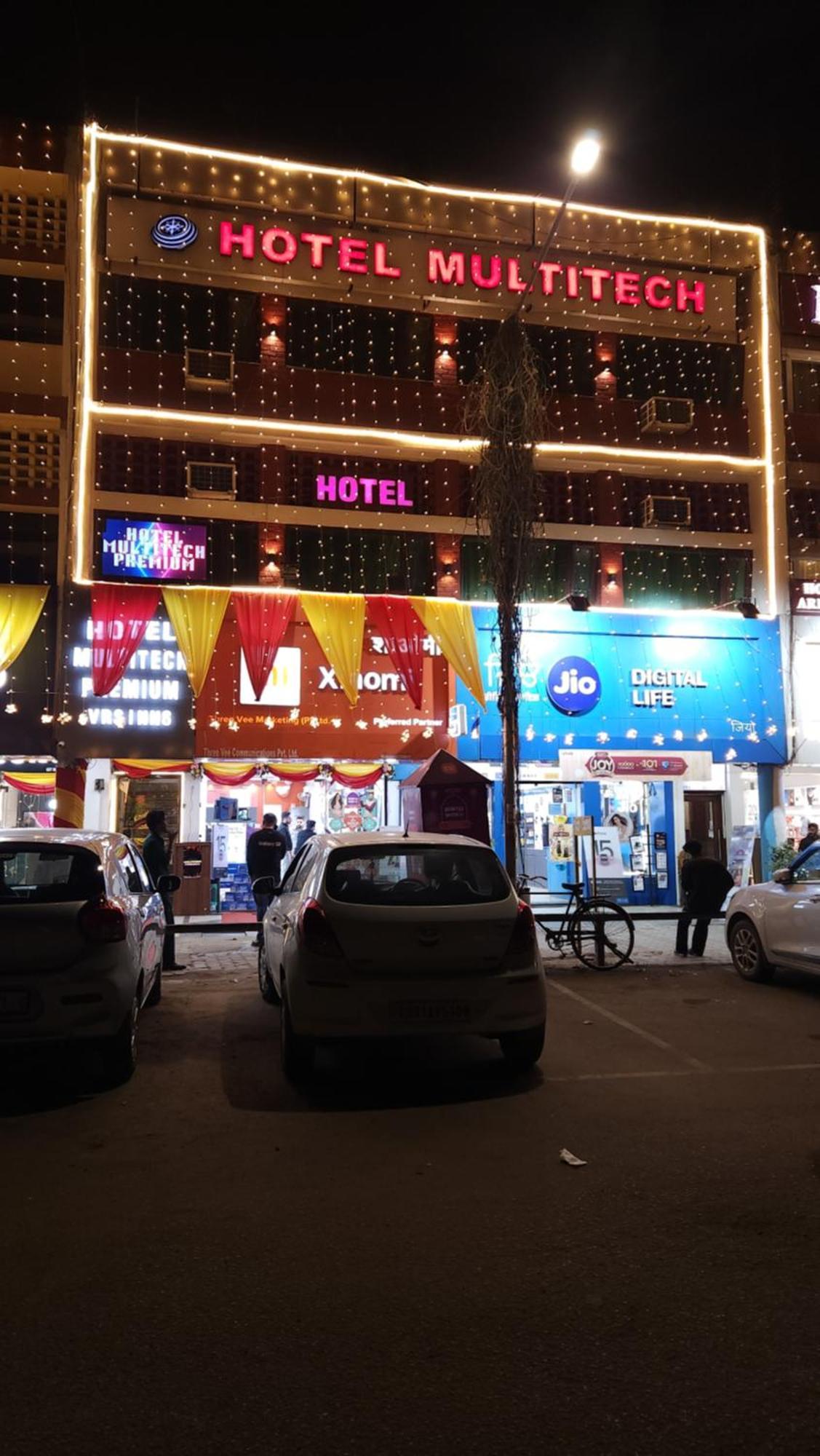 Hotel Multitech Premium จัณฑีครห์ ภายนอก รูปภาพ